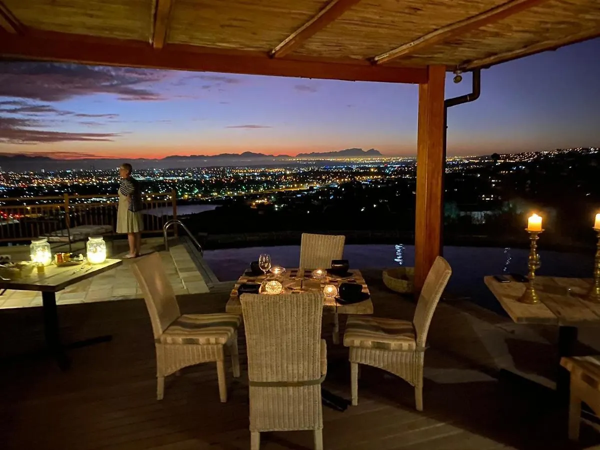 Guest house 43 On Sandstone Hotel Cape Town